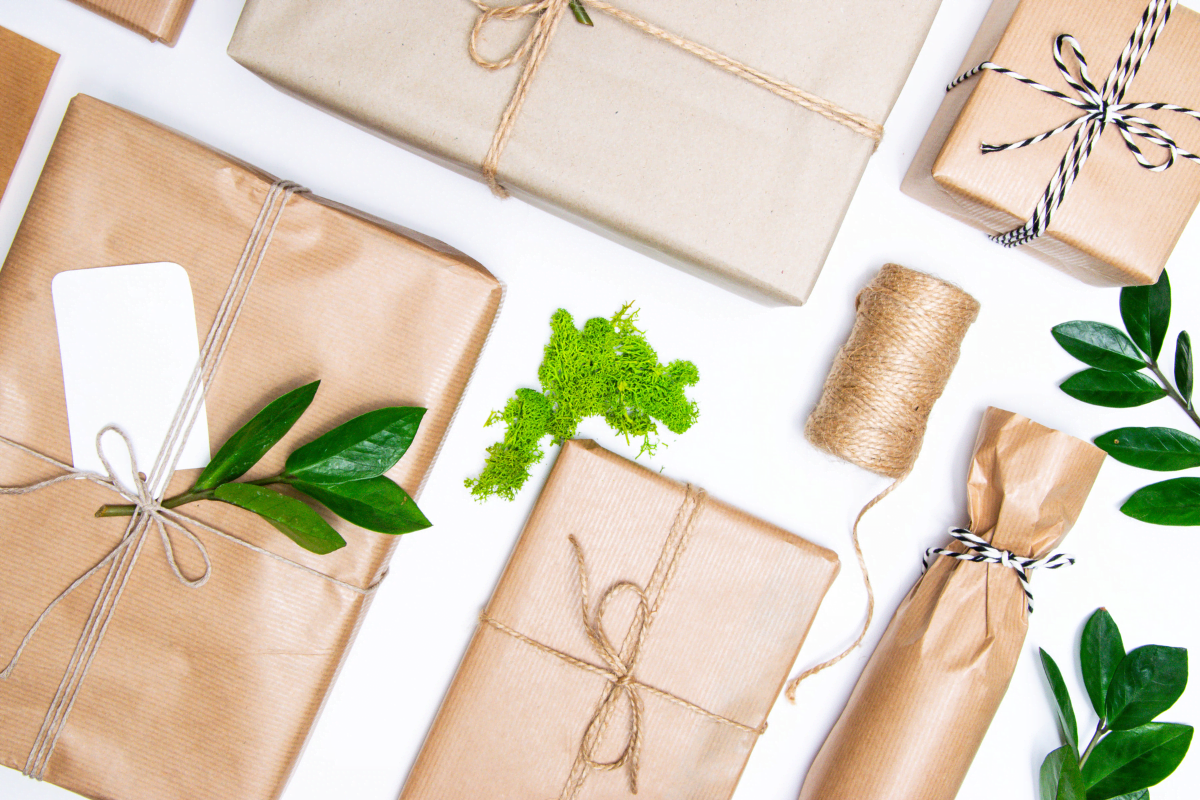 papier pakowy do pakowania prezentów eko minimalizm