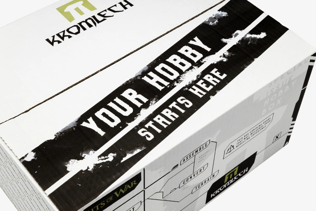 opakowanie wysyłkowe z nadrukiem - hasło reklamowe - realizacja Kartony24